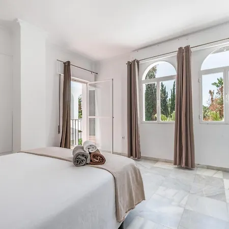 Magnificent 5-bedroom * Marbella