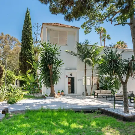 Magnificent 5-bedroom *